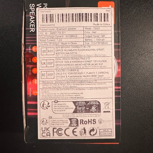 Portable Bluetooth speaker - Picture 4 of 5